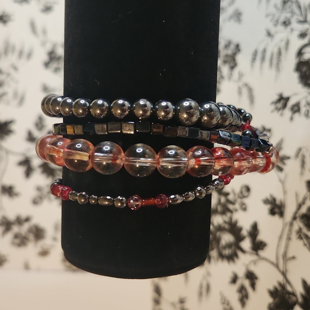 Hematite multi strand bracelet jg14